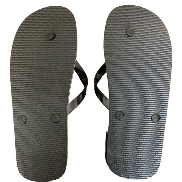 Kentucky Derby Men's Flip Flops - Picture 2 of 5